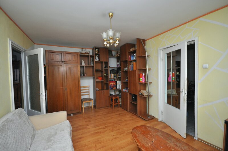 Rahova Margeanului apartament 4 camere centrala proprie bloc izolat termic